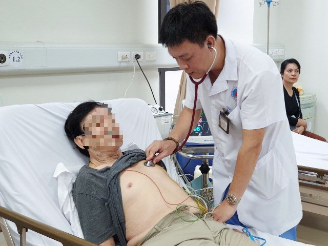 Người cao tuổi cần làm gì để phòng tránh Covid-19? - 1
