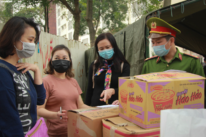 Mẹ du học sinh Mỹ thở phào khi con gái được sống trong khu cách ly như nhà nghỉ dưỡng - 5