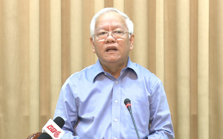 Kỷ luật cảnh cáo cựu Chủ tịch TP.HCM Lê Hoàng Quân - 1