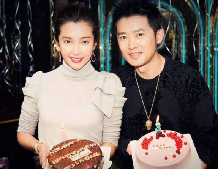 Tình bạn hàng thập kỷ của Triệu Vy - Huỳnh Hiểu Minh và các cặp sao Trung Quốc - 10