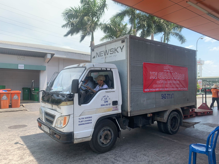 Saigon Co.op tăng lượng hàng hóa, cung cấp 10.000 suất ăn đến khu vực cách ly - 4