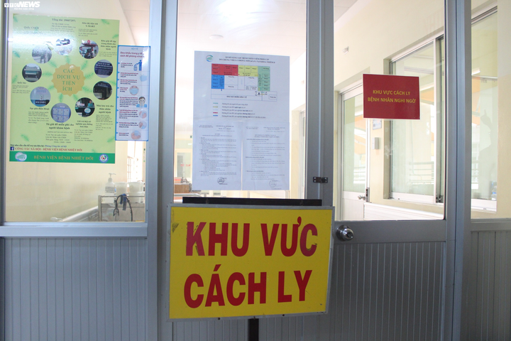 Tại sao TP.HCM tăng mạnh số ca nhiễm virus corona? - 1