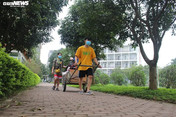 Hơn 300 nhân viên tập đoàn công nghệ dọn ký túc đón 2.000 người cách ly - 7