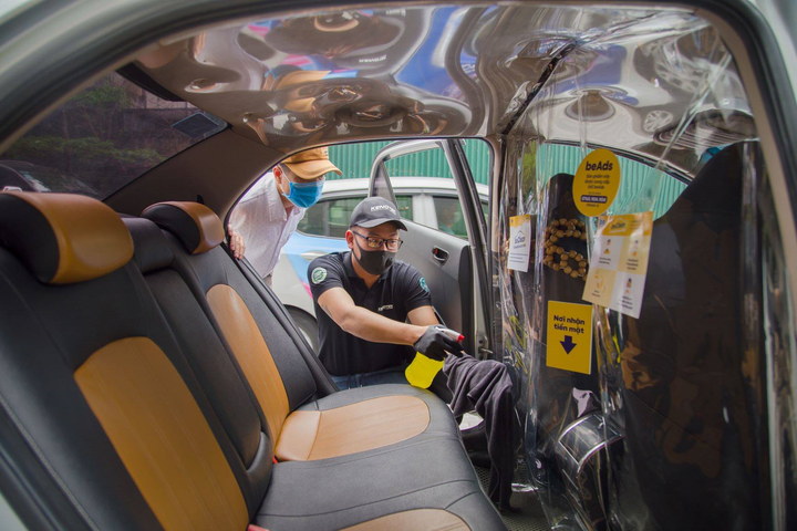 Giải pháp nào giúp người dân di chuyển an toàn giữa mùa dịch? - 2