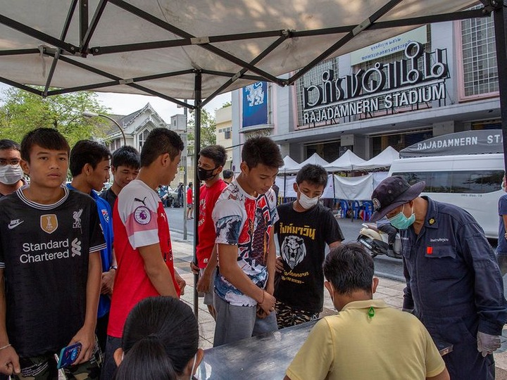 Ổ dịch Covid-19 từ sàn Muay Thái ở Bangkok như quả bom hẹn giờ - 1