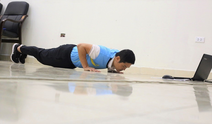 Lớp học thể dục trực tuyến mùa dịch Covid-19 diễn ra thế nào? - 3