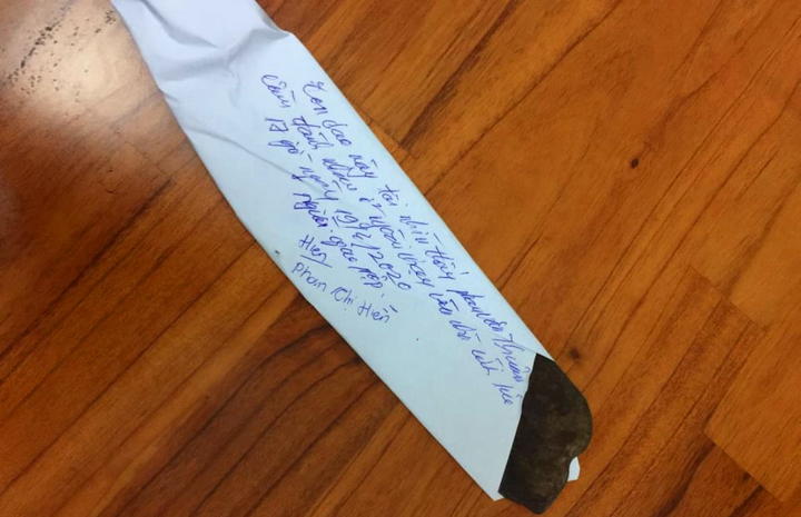 Khởi tố, bắt tạm giam nhóm côn đồ chém công an nhập viện - 2