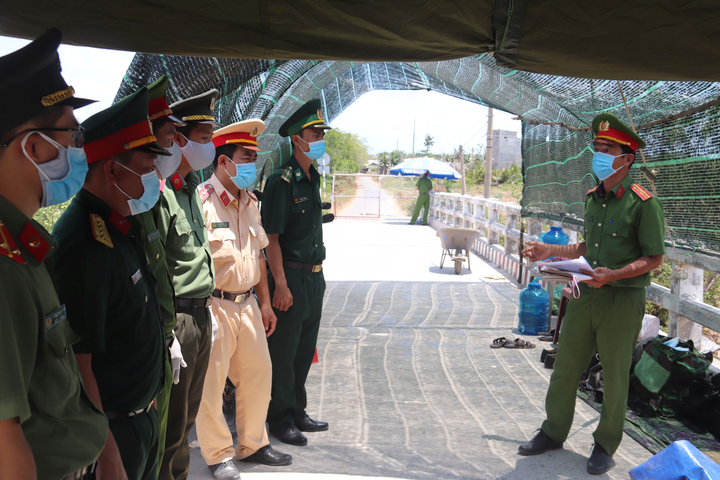 Bến Tre: Cận cảnh nơi phong tỏa gần 1.600 người liên quan bệnh nhân Covid-19 - 4