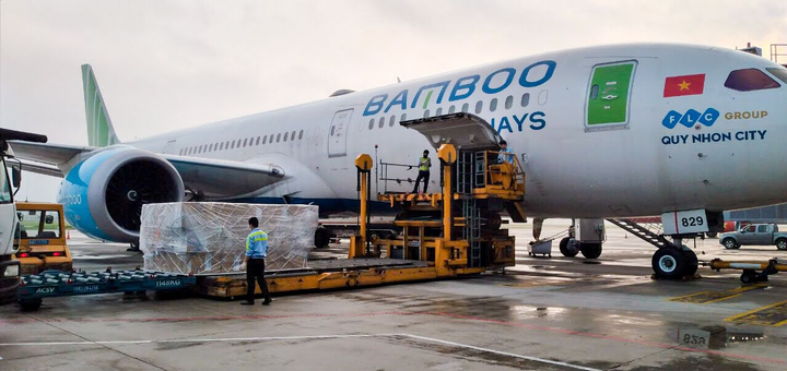 Cận cảnh chuyến bay đặc biệt của Bamboo Airways đưa công dân về nước - 3