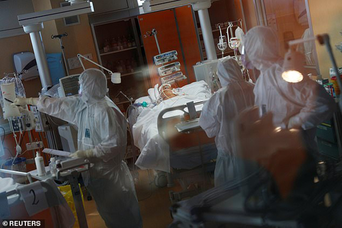 Đại dịch Covid-19 liệu có biến mất vào mùa hè? - 2