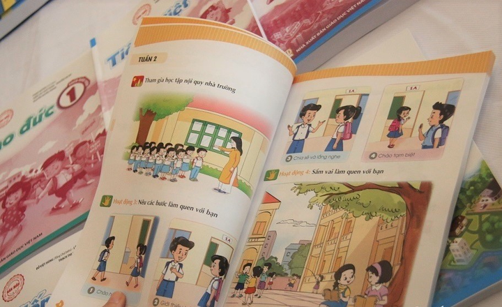 Vì sao giá sách giáo khoa lớp 1 mới cao gấp 3-4 lần bộ sách hiện hành? - 1