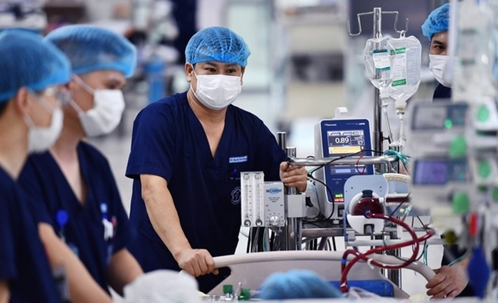 Lập tổ công tác đặc biệt xử lý ổ dịch tại Bệnh viện Bạch Mai - 1