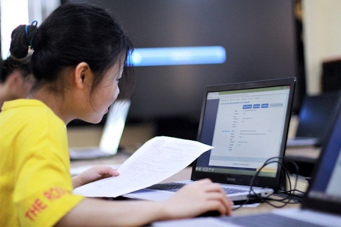 Bộ trưởng GD&ĐT: Sẽ đưa môn Công nghệ thông tin vào chương trình học bắt buộc - 2