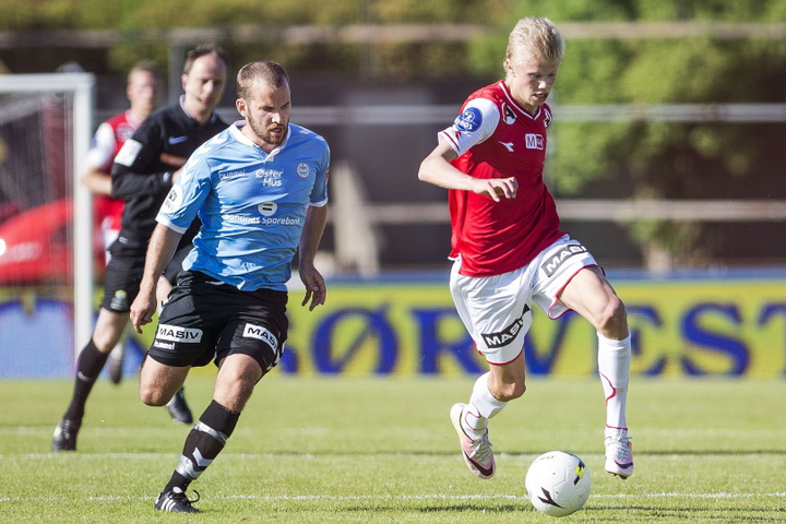 Erling Haaland trở thành tiền đạo được săn đón nhất châu Âu thế nào? - 2