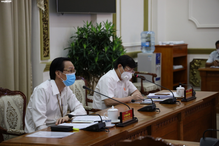 TP.HCM gấp rút hoàn thiện việc tạm dừng hoạt động xe buýt - 1