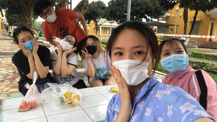 Du học sinh Việt từ Thụy Sĩ trở về: 'Chúng tôi thật sự biết ơn' - 2