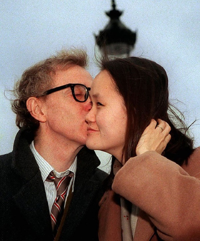 Đạo diễn Woody Allen: 4 lần đoạt Oscar, vết nhơ cưới con gái nuôi của người tình - 6