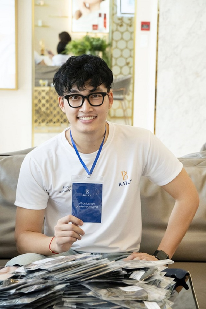 Diễn viên phim 'Cô gái nhà người ta' ủng hộ 175 triệu đồng chống Covid-19 - 4