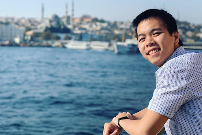 Giảng viên công bố nghiên cứu về dịch Covid-19 từ khu cách ly - 2