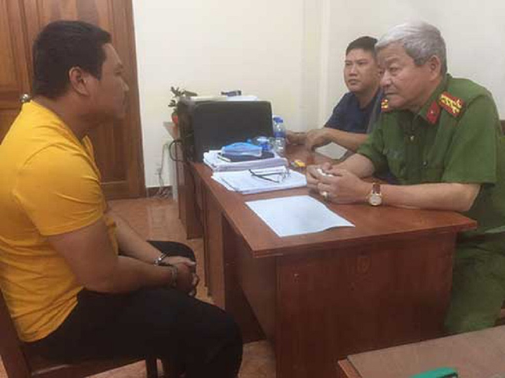 Sư thầy và nữ phật tử chết trong chùa: Trục vớt tang vật từ cống thoát nước - 2