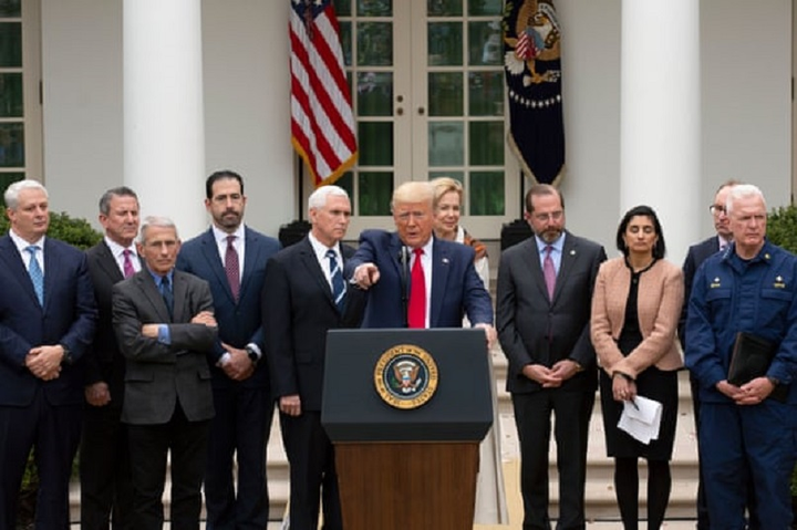 Lãnh đạo thế giới thực hiện 'giãn cách xã hội', trừ Tổng thống Trump - 6