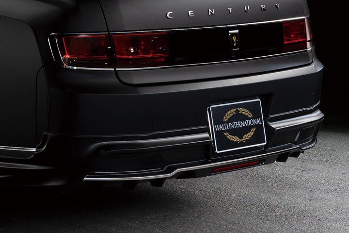 Hãng độ Wald nâng tầm đẳng cấp xe sang Toyota Century của Nhật Bản - 5