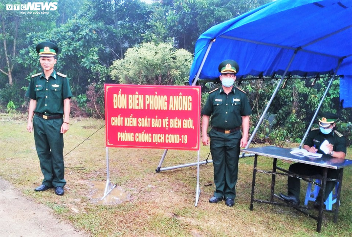 Chống dịch Covid-19, lính biên phòng túc trực 24/24 dọc biên giới Việt - Lào - 5