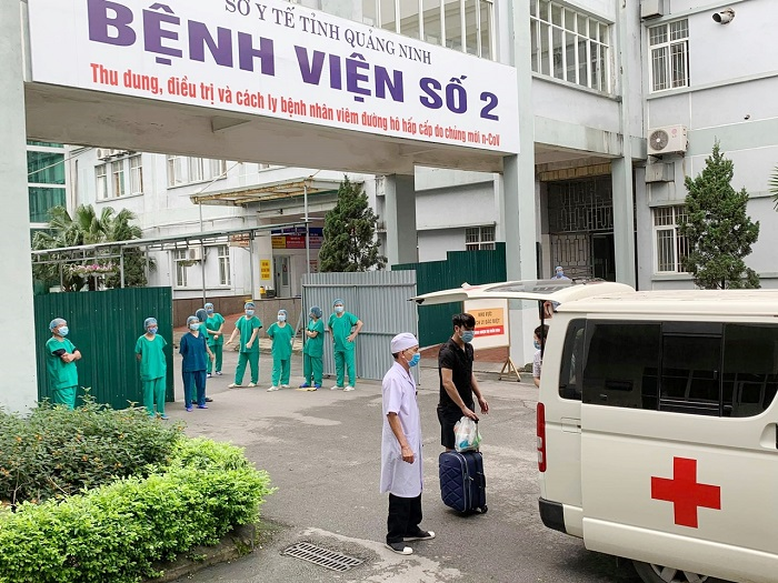Bệnh nhân số 50 điều trị tại Quảng Ninh âm tính lần 2 với SARS-CoV-2 - 1