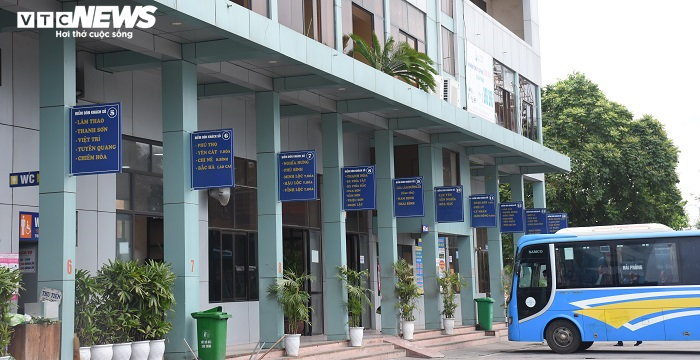 Ảnh: Các bến xe Hải Phòng vắng ngắt trong mùa dịch Covid-19 - 7