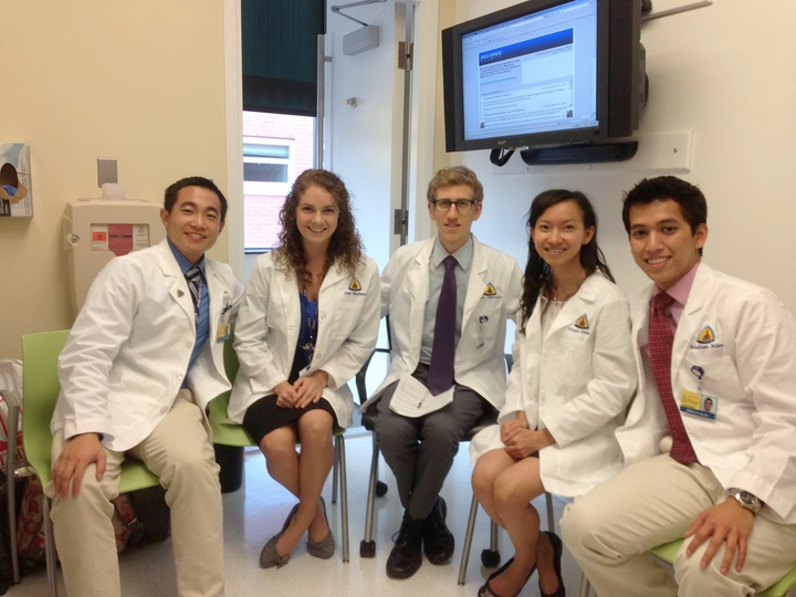 Bác sĩ Việt từ New York: Dùng lại khẩu trang y tế đến khi bẩn, ướt mới được thay - 2