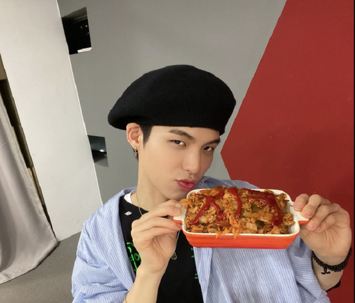 Sao Hàn làm gì trong những ngày nghỉ vì dịch Covid-19? - 6