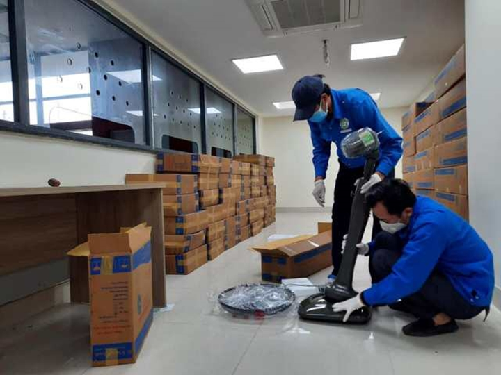 Rớt nước mắt với hình ảnh trong khu cách ly Bệnh viện Bạch Mai - 25