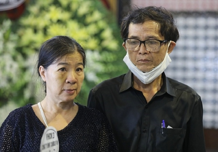 'Mai Phương bế tắc khi tính tương lai cho con' - 2