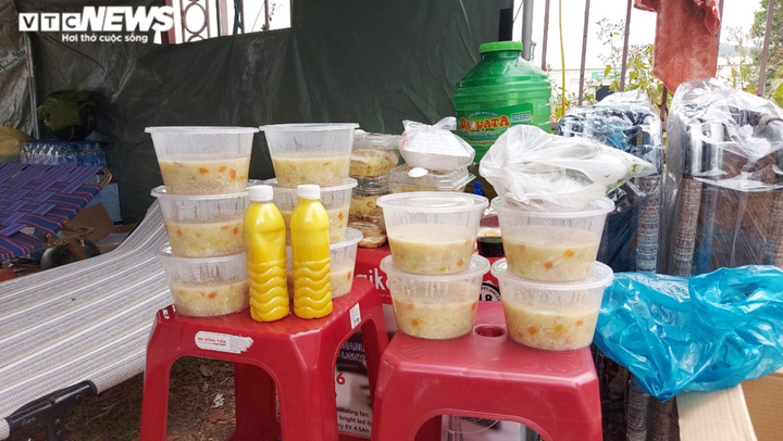 Cách ly toàn xã hội: Đà Nẵng lập nhiều chốt kiểm soát ô tô - 11