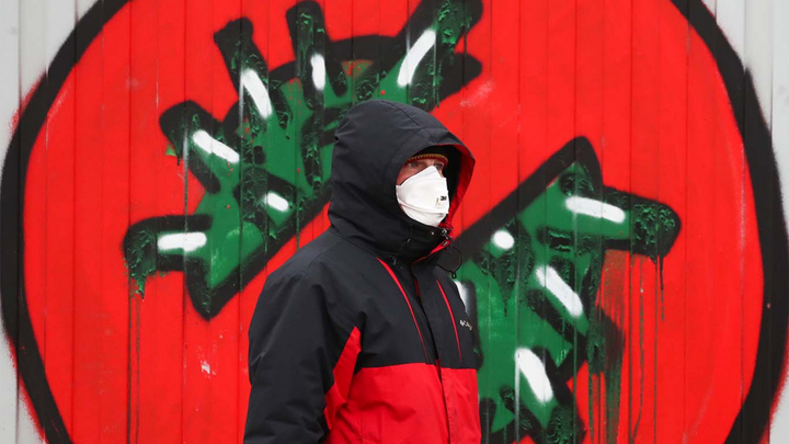 Số ca mắc Covid-19 tăng kỷ lục, Nga yêu cầu người dân giữ khoảng cách trên 1 m - 1