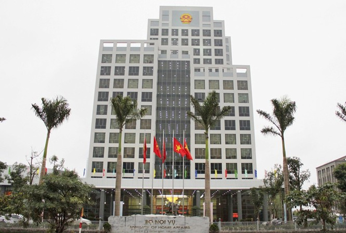 Đề xuất tăng lương cho cán bộ đang bị tạm giữ, tạm giam lên 1,6 triệu đồng/tháng - 1