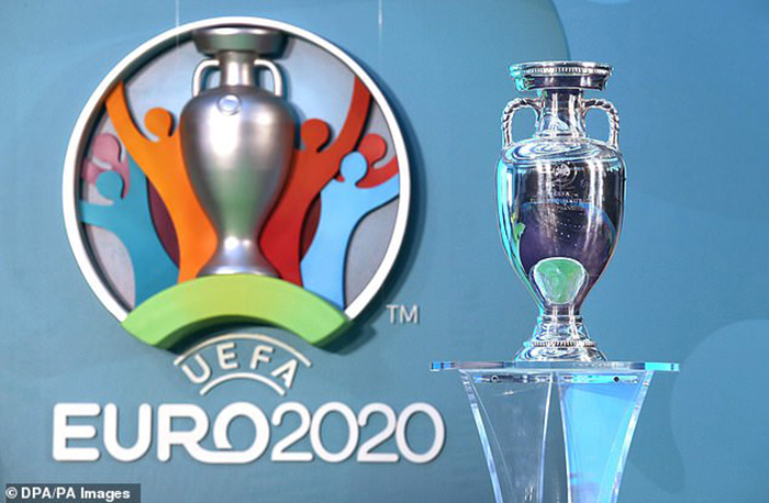 Covid-19: Hoãn vô thời hạn các trận đấu Champions League, Europa League - 1