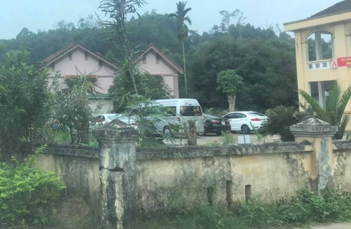 Tổ chức cưới linh đình cho con giữa mùa dịch Covid-19, PGĐ bệnh viện nói gì? - 5