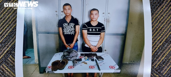 Lời khai của nhóm thanh niên dùng súng cướp cửa hàng Bách Hóa Xanh - 1