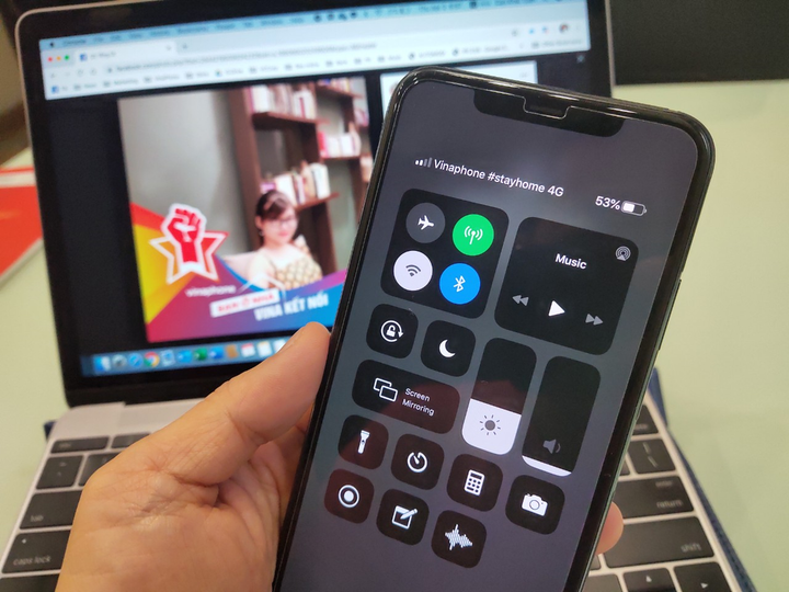 Cùng VinaPhone, lan tỏa thông điệp tốt đẹp đến cộng đồng - 1