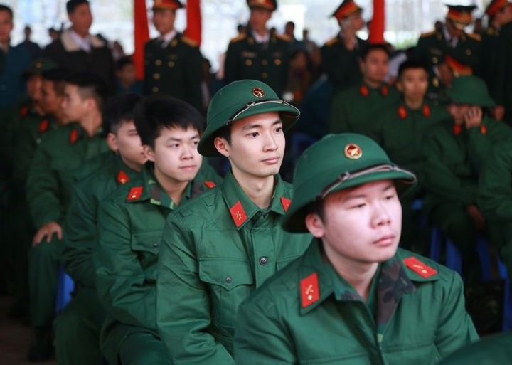 Các trường quân đội kéo dài thời gian sơ tuyển do ảnh hưởng Covid-19 - 1