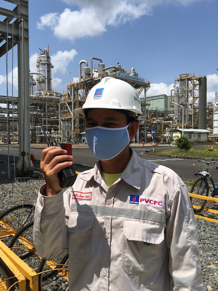 Người lao động dầu khí đồng cam cộng khổ vượt gian khó - 5