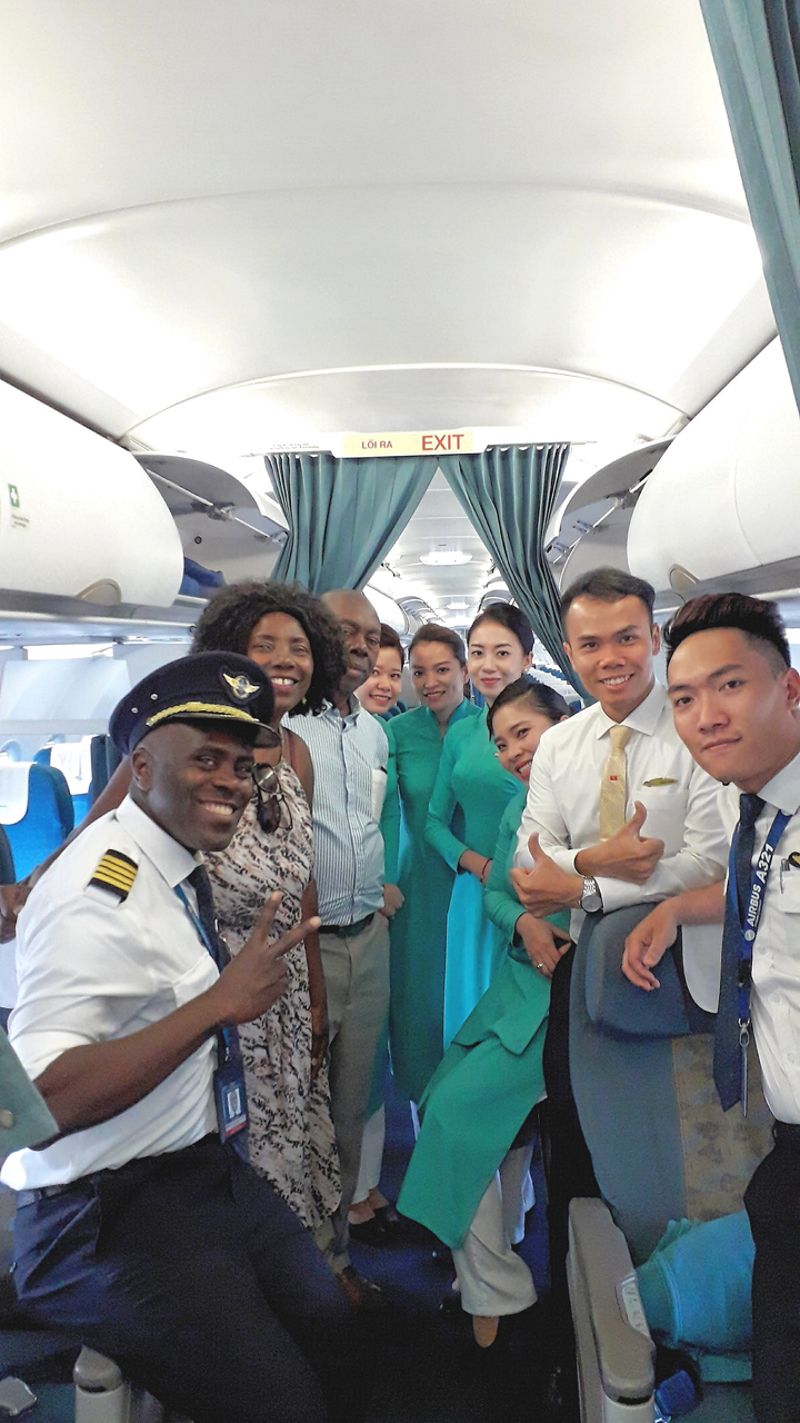 Tâm sự phi công mùa dịch: 'Tôi quyết định làm điều bất ngờ cho Vietnam Airlines' - 9