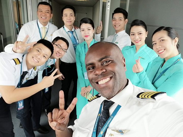 Tâm sự phi công mùa dịch: 'Tôi quyết định làm điều bất ngờ cho Vietnam Airlines' - 3