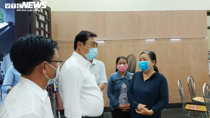 Xúc động lễ viếng 2 chiến sĩ công an hy sinh khi truy bắt nhóm đua xe - 5