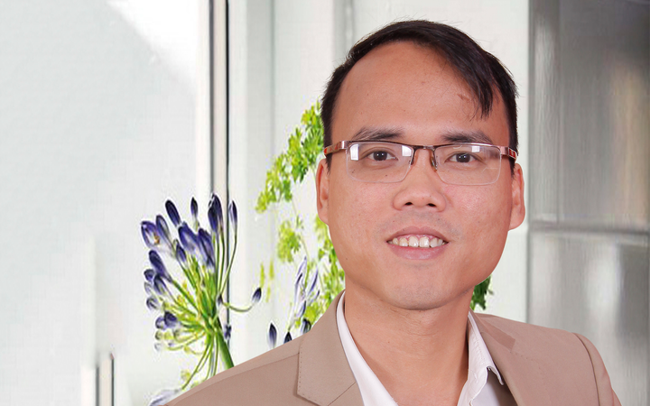 Bị dư luận phản đối gay gắt, cha đẻ bộ ‘Chữ Việt Nam song song 4.0’ nói gì? - 1