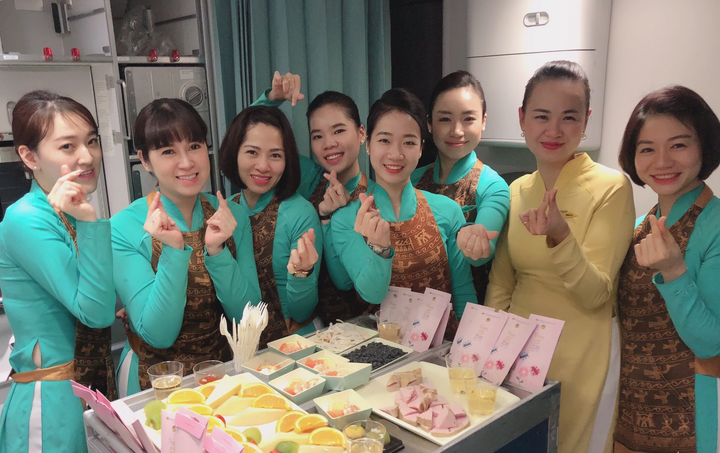 Nữ tiếp viên hàng không thử nghiệm thuốc điều trị SARS-CoV-2 - 6