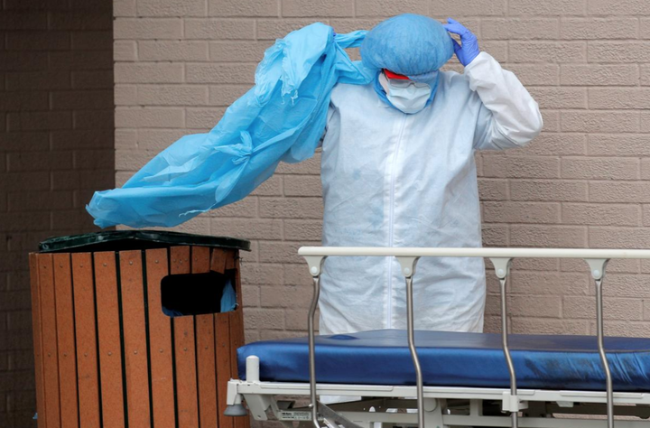 Vì sao Mỹ cần Trung Quốc để dập đại dịch Covid-19? - 2