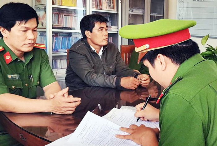 Phú Yên kỷ luật hàng loạt cán bộ - 1