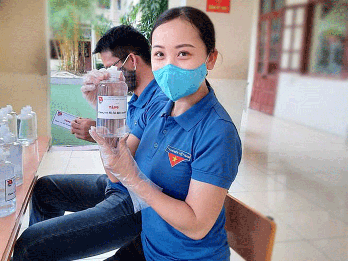 Xúc động đơn tình nguyện tham gia chống dịch Covid-19 của cô giáo tiểu học - 2
